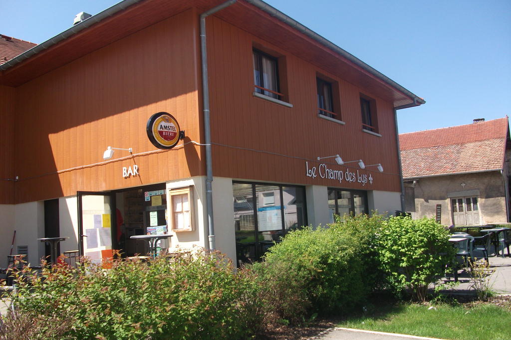 Le Champ Des Lys Hotel Amancey Екстериор снимка