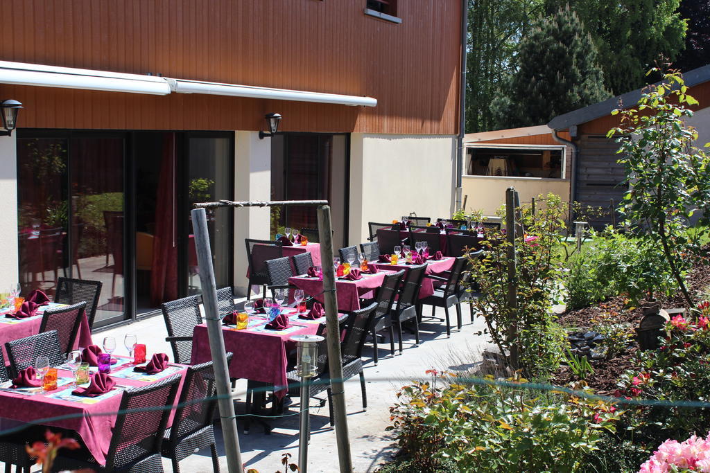 Le Champ Des Lys Hotel Amancey Екстериор снимка
