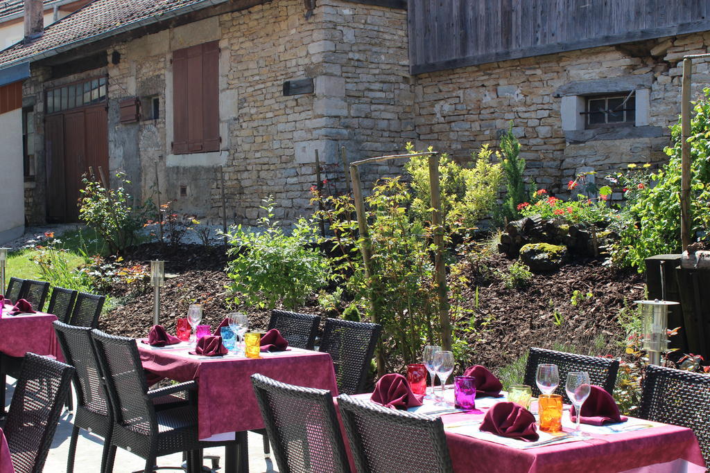 Le Champ Des Lys Hotel Amancey Екстериор снимка
