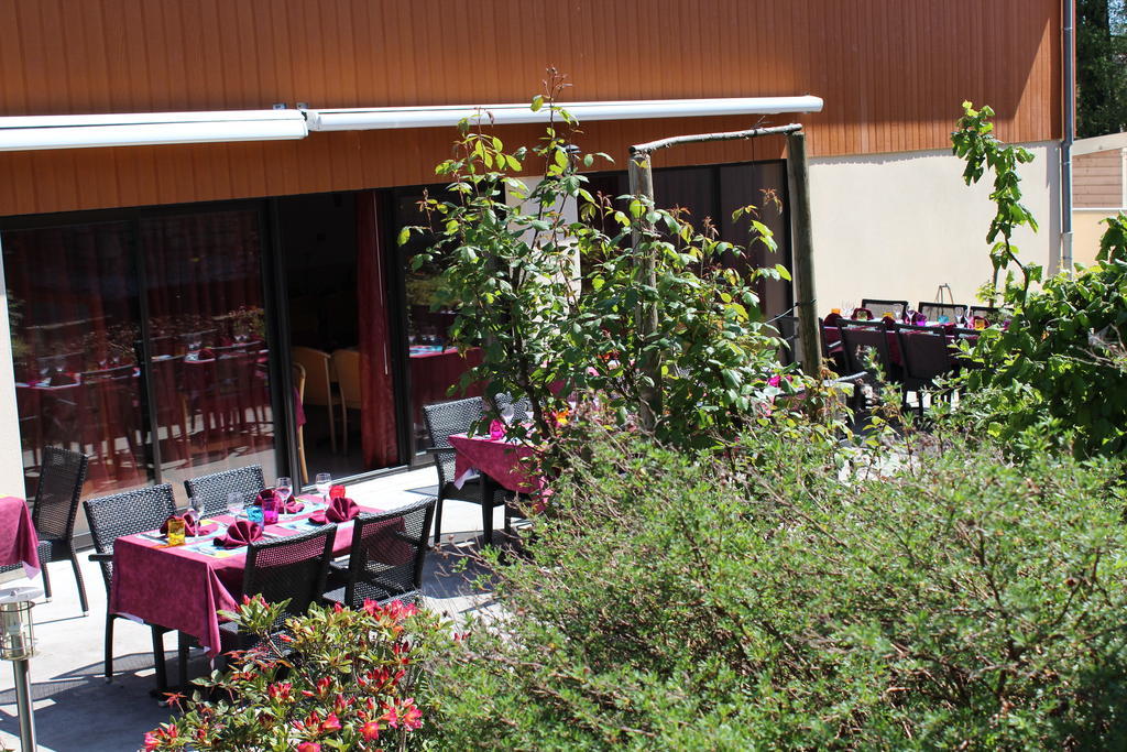 Le Champ Des Lys Hotel Amancey Екстериор снимка