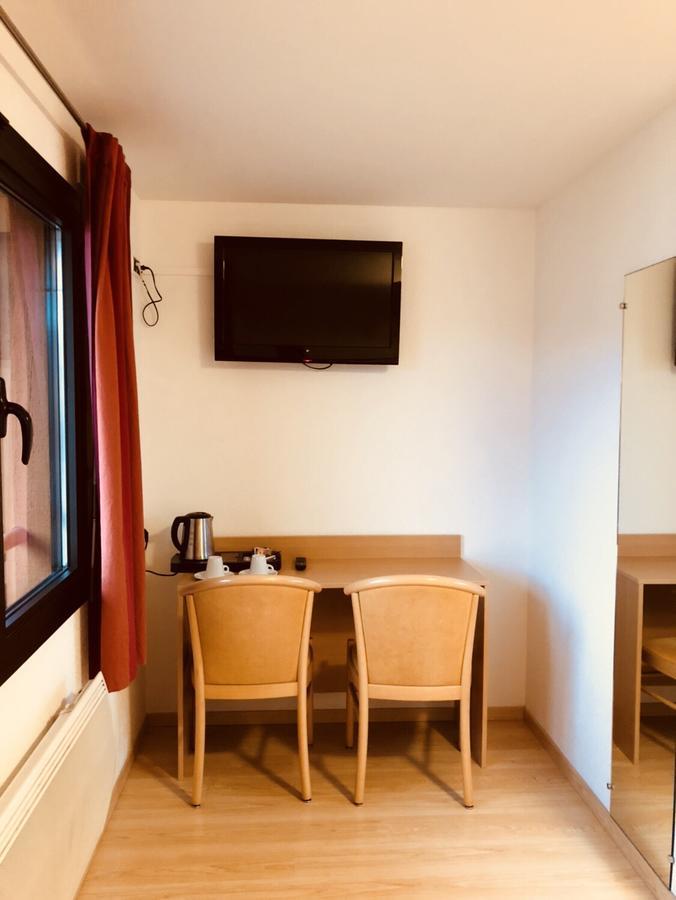 Le Champ Des Lys Hotel Amancey Екстериор снимка